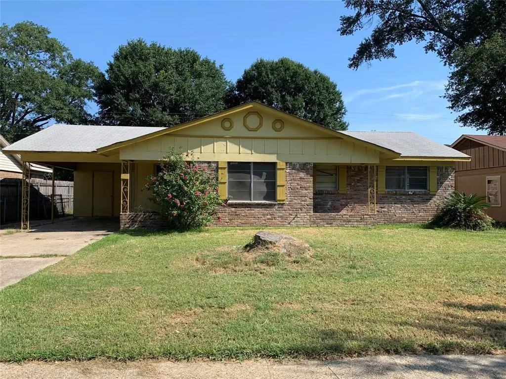 3602 Valley View Dr