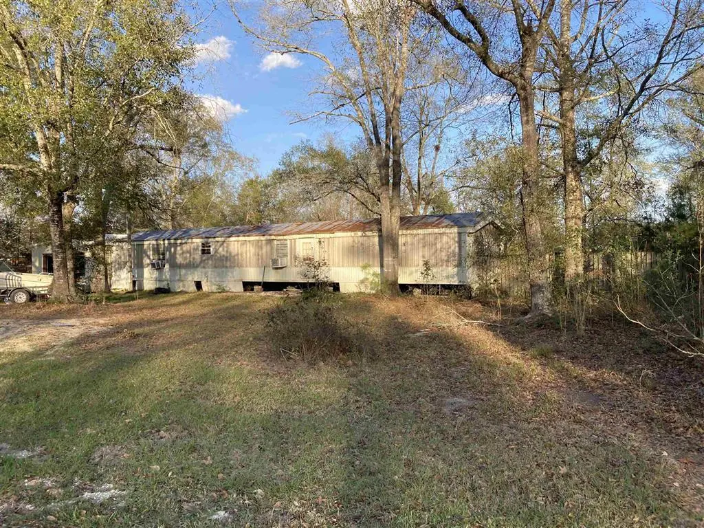 3508 St Luke Ln