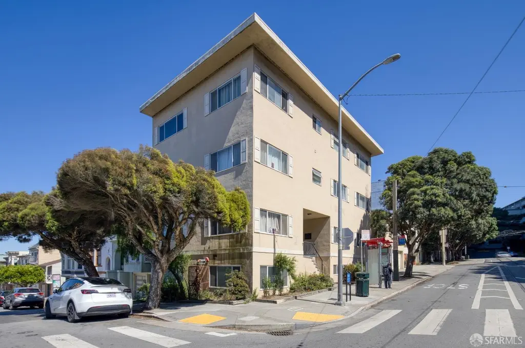 40 Irving St