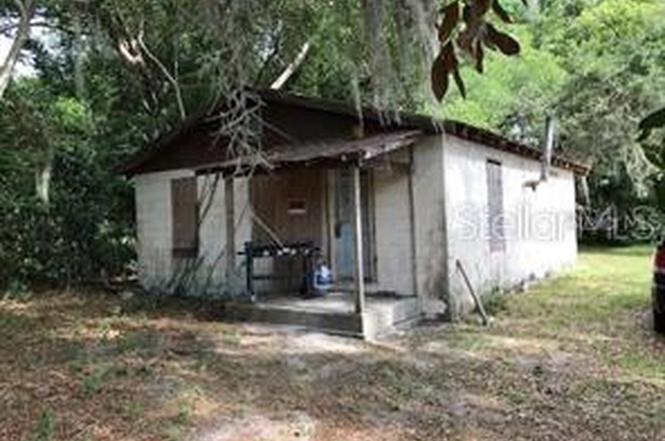 1605 Rose Ln