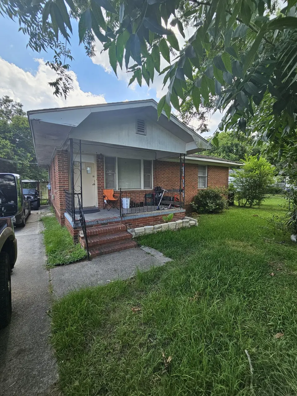 264 Japonica Ave