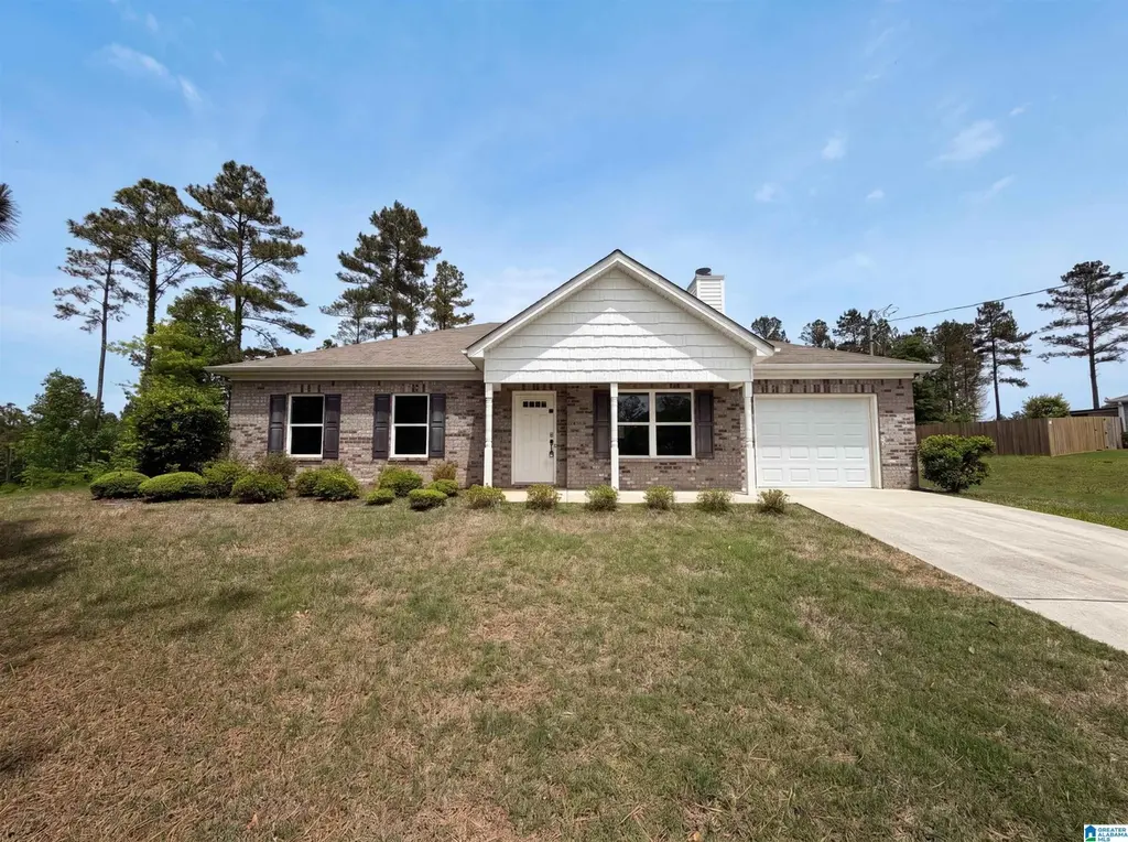 700 Magnolia Crest Ct