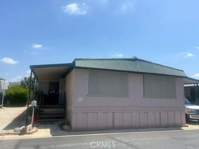 8811 Canoga Park Ave #512
