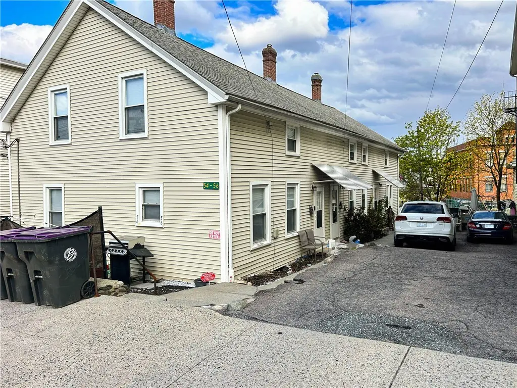 54 Spring St