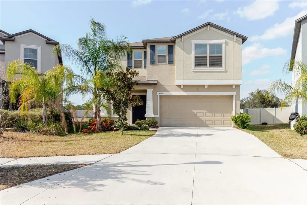 4513 Eternal Prince Dr