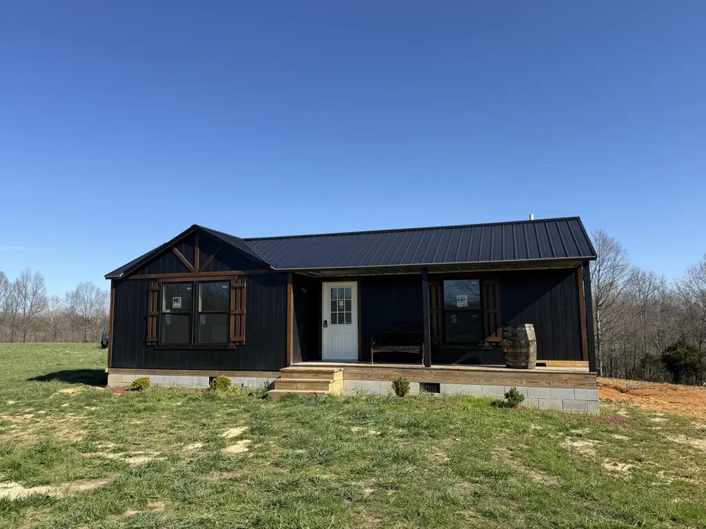 146 Oaks Rd