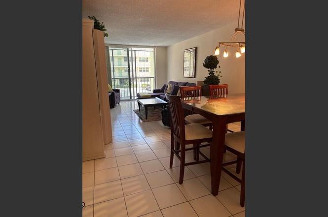 5321 NE 24th Ter Unit 203A