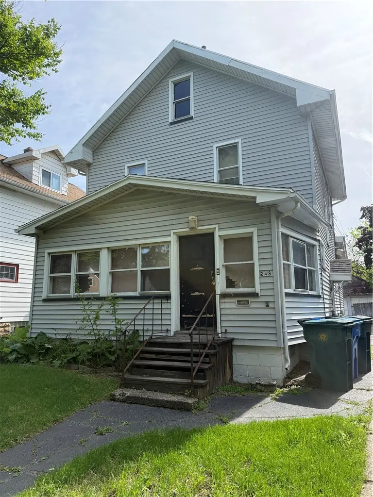 248 Mcnaughton St