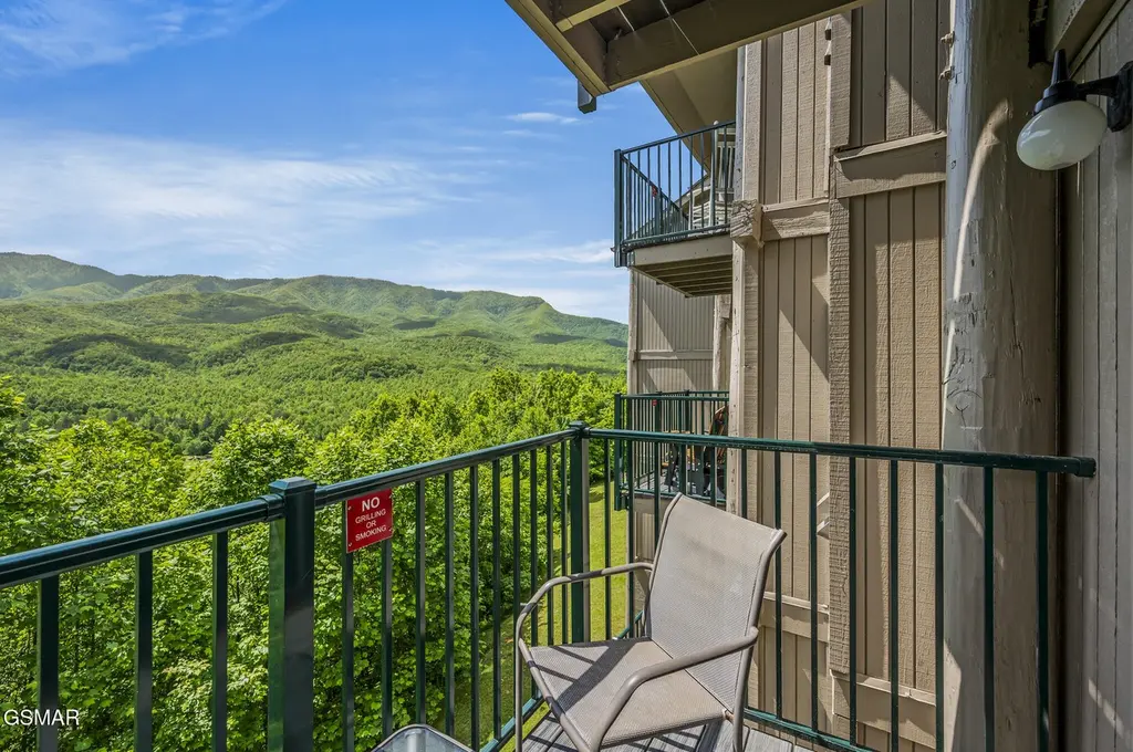 3710 Weber Rd Unit A204