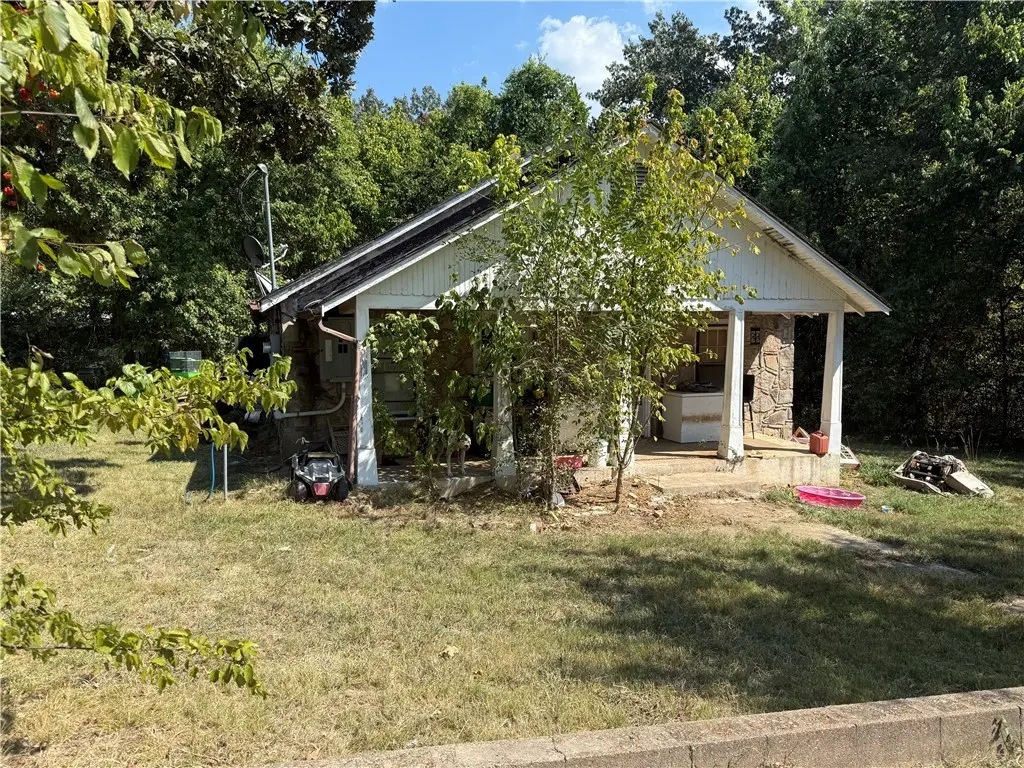 300 N Center St