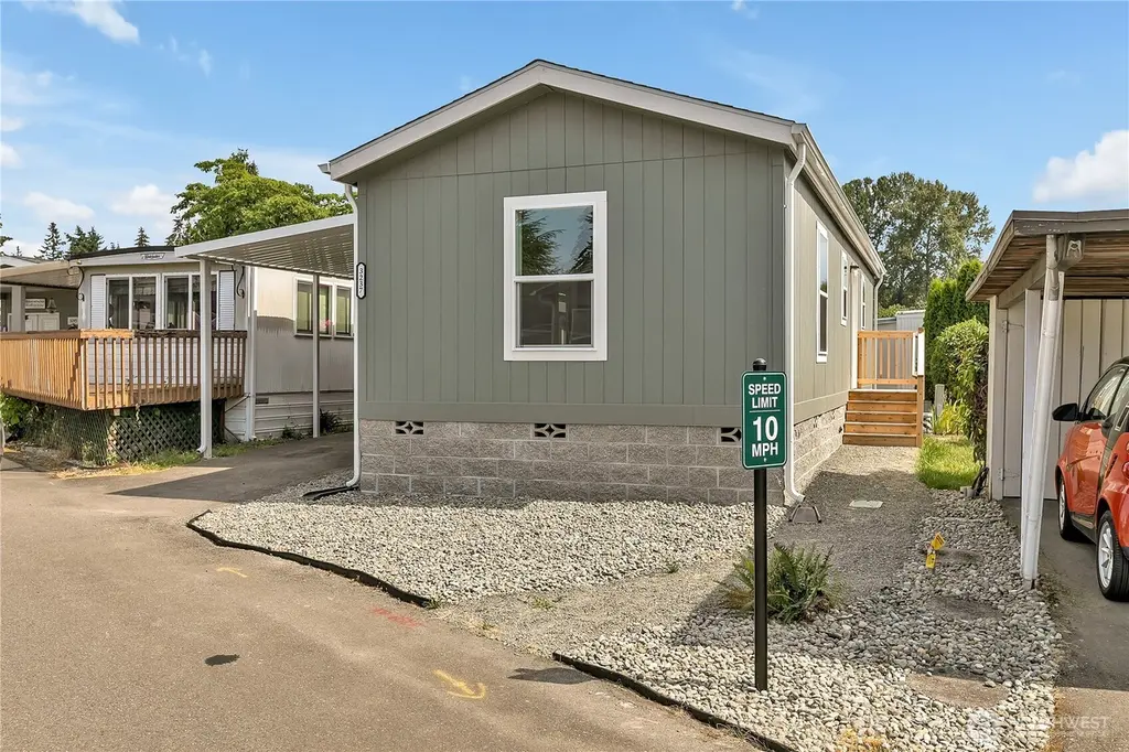 3237 S 182nd Pl #221