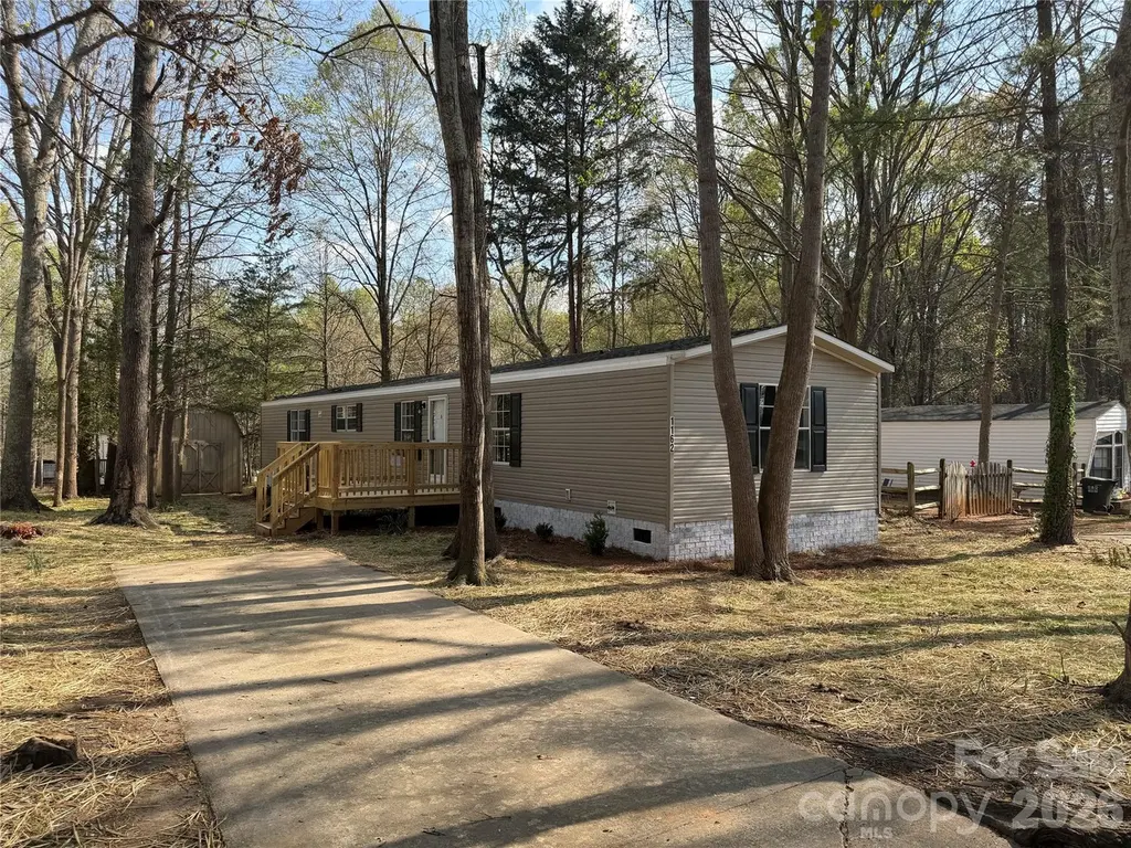 1162 State Line Rd