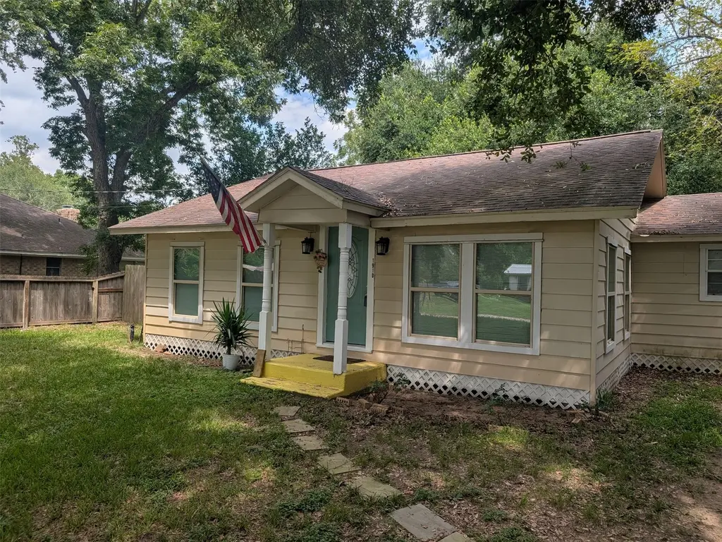 1910 Reese St