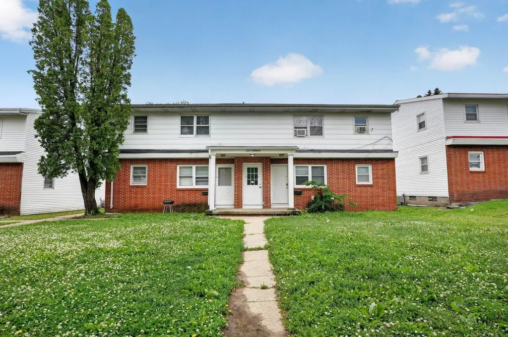 237 Miriam Dr
