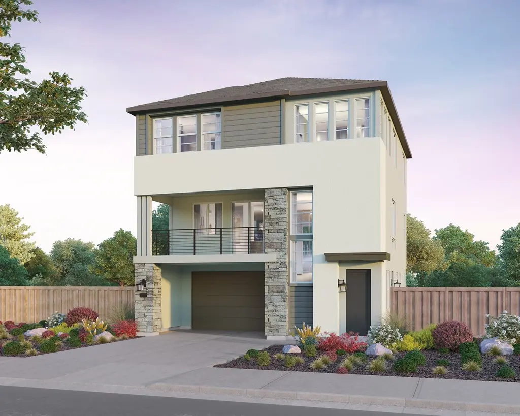 211 Splittail Way