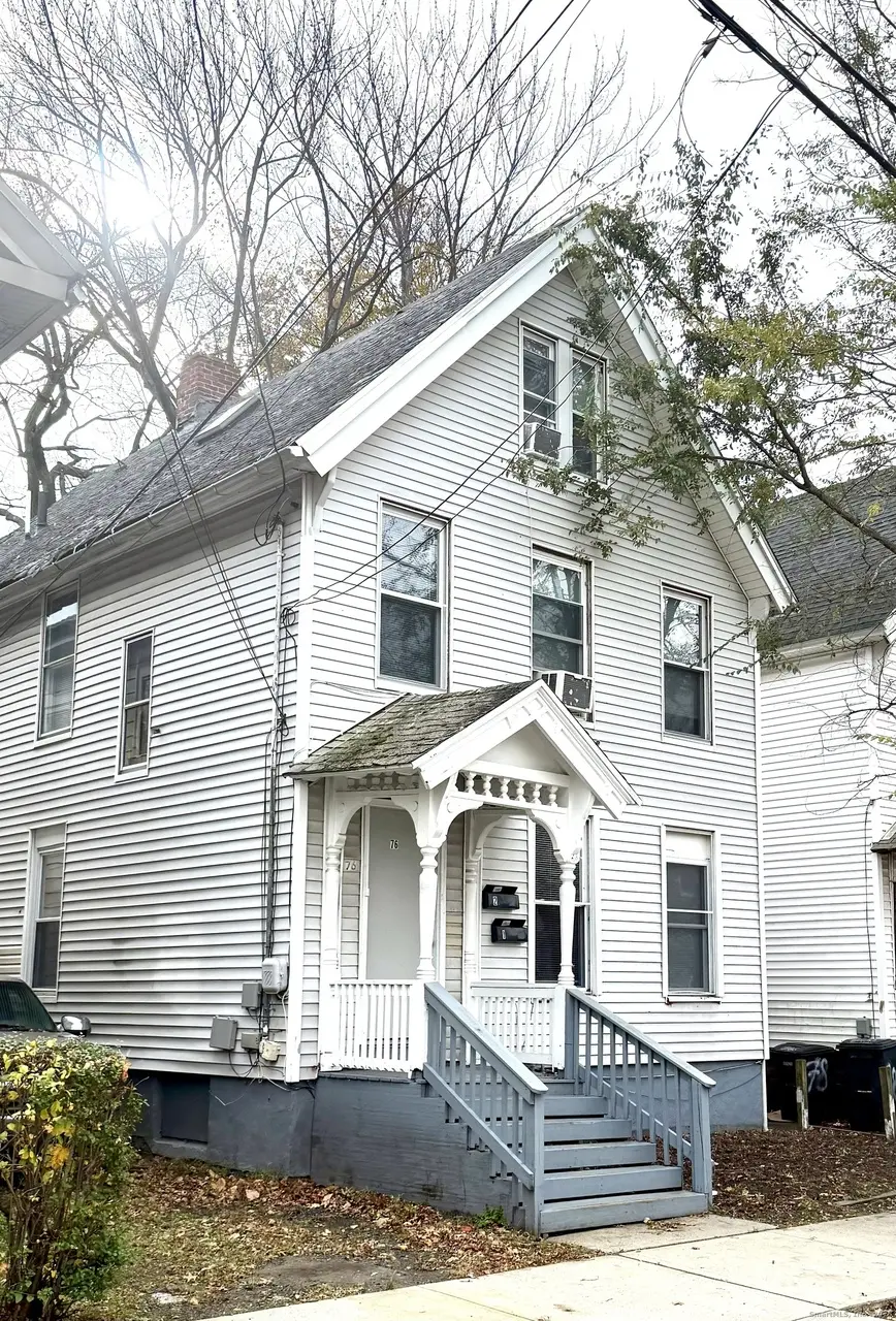 76 3rd St