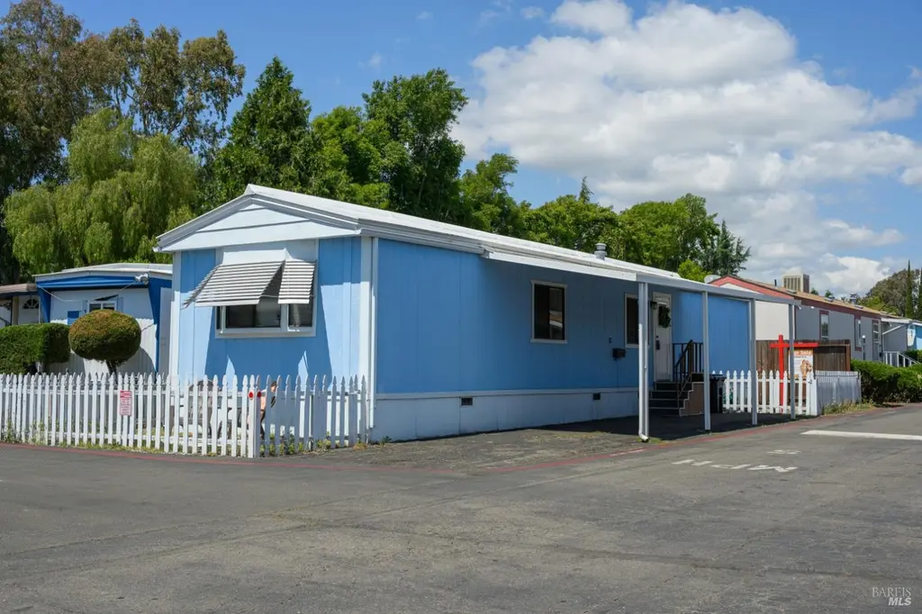 14 Balboa Ct