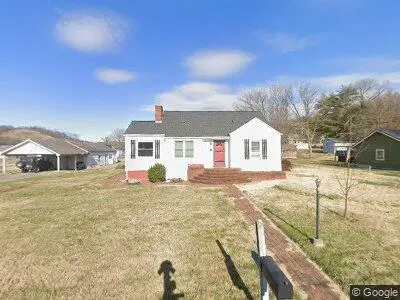 412 Monument Pl