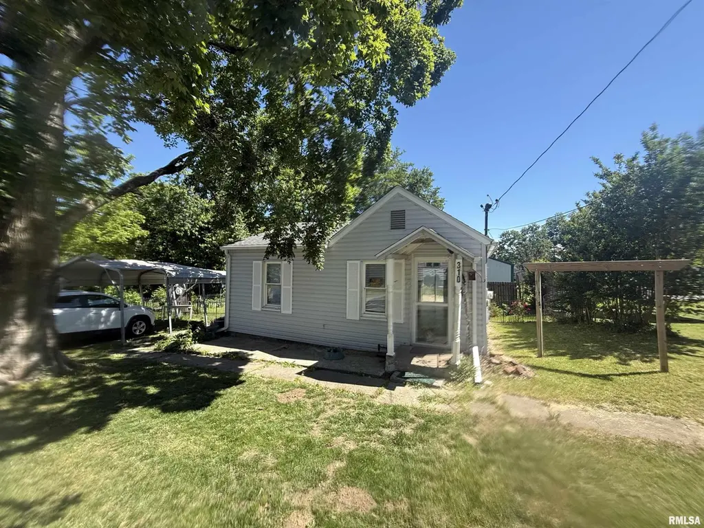 310 Forest St