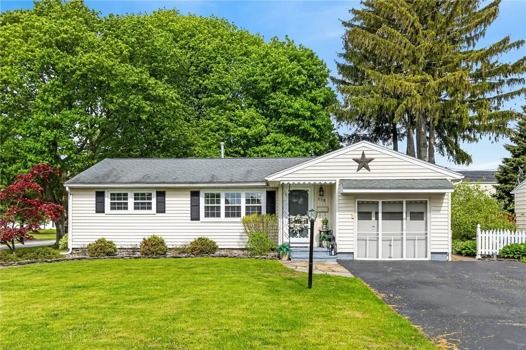 110 Verstreet Dr