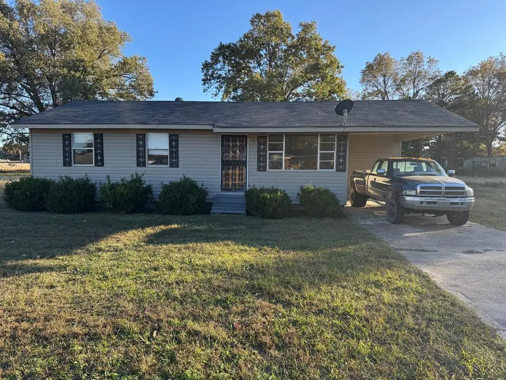 121 Central St