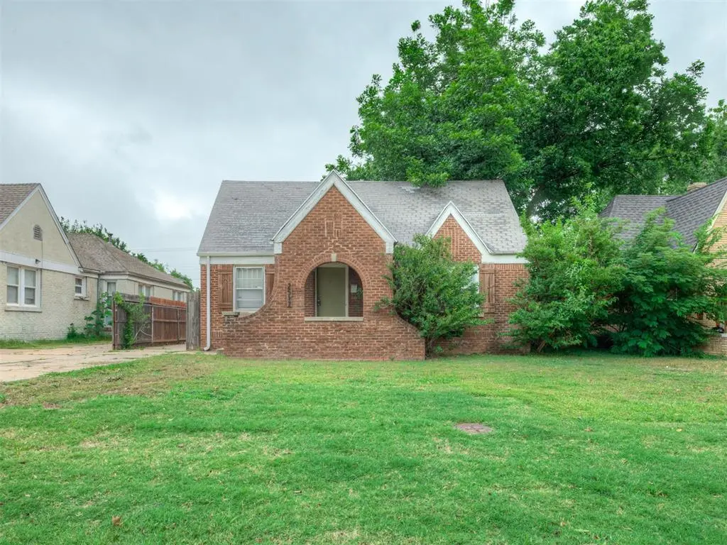 2517 NW 22nd St