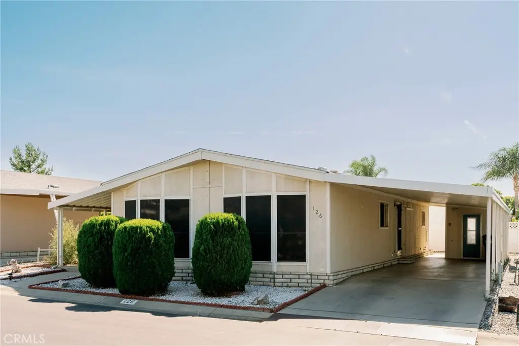 24600 Mountain Ave #126