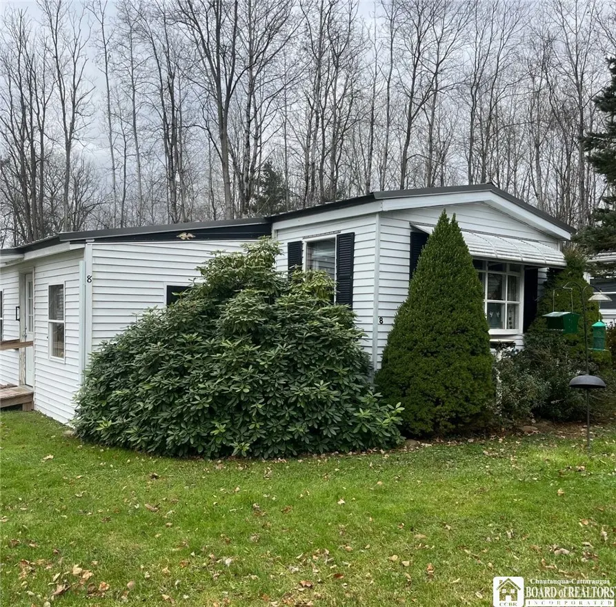8 Brookside Estates Dr