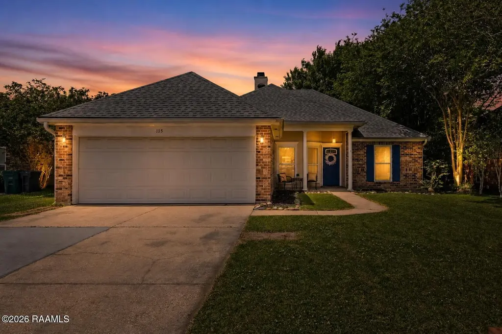 115 Tulip Tree Ln