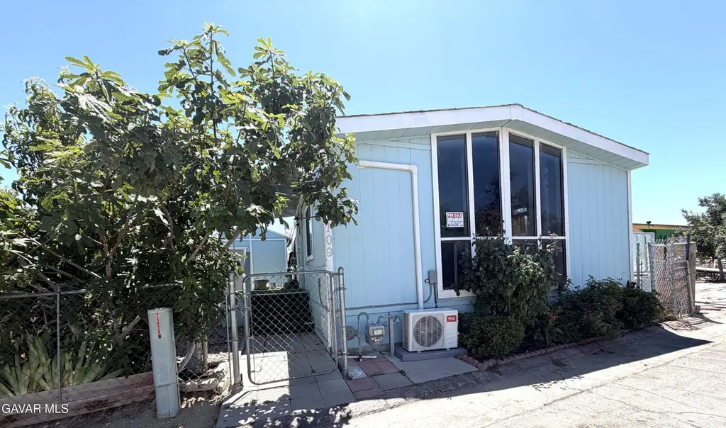2059 E Avenue I Spc 109