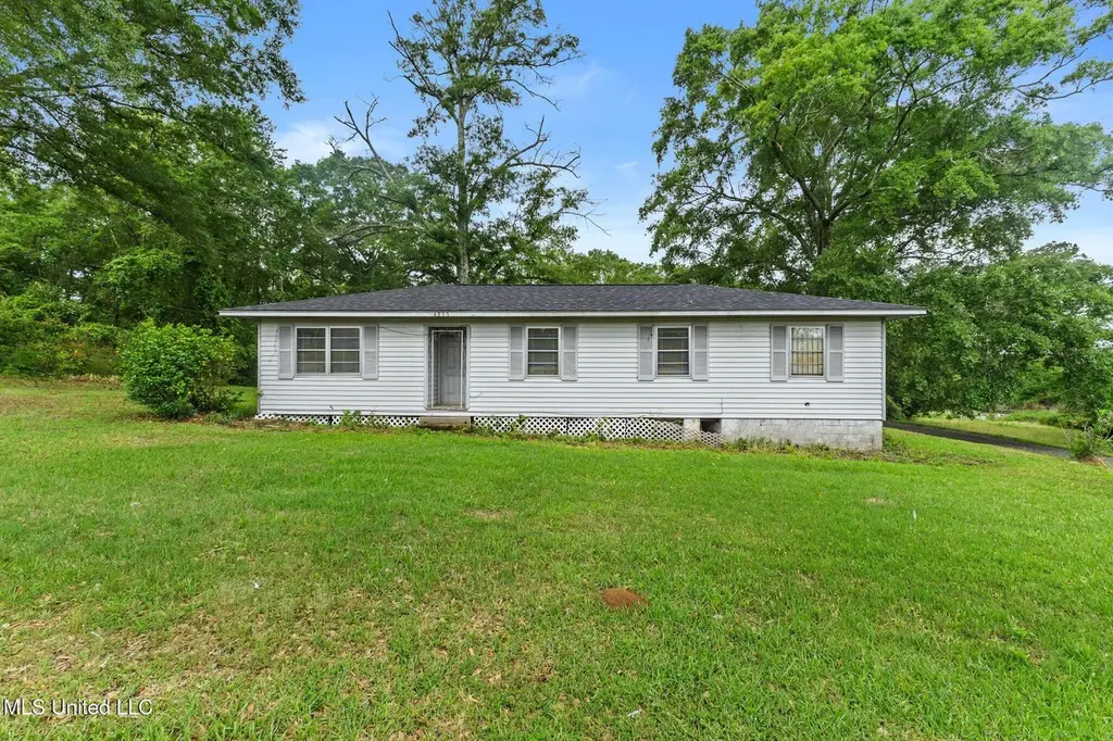 4837 Highway 589
