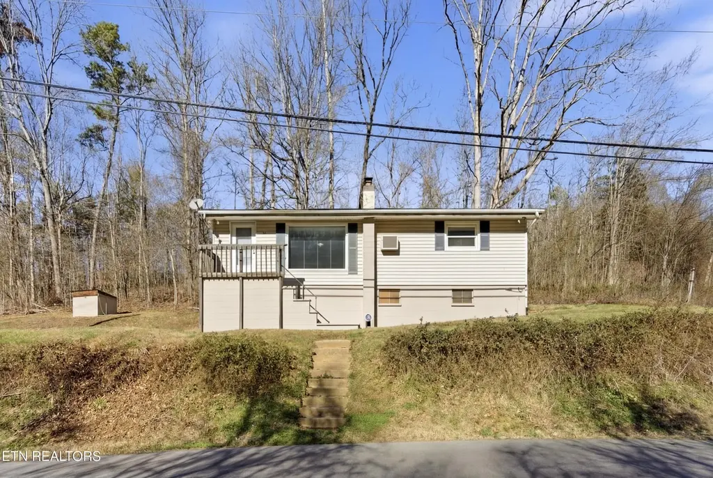 950 Indian Gap Rd