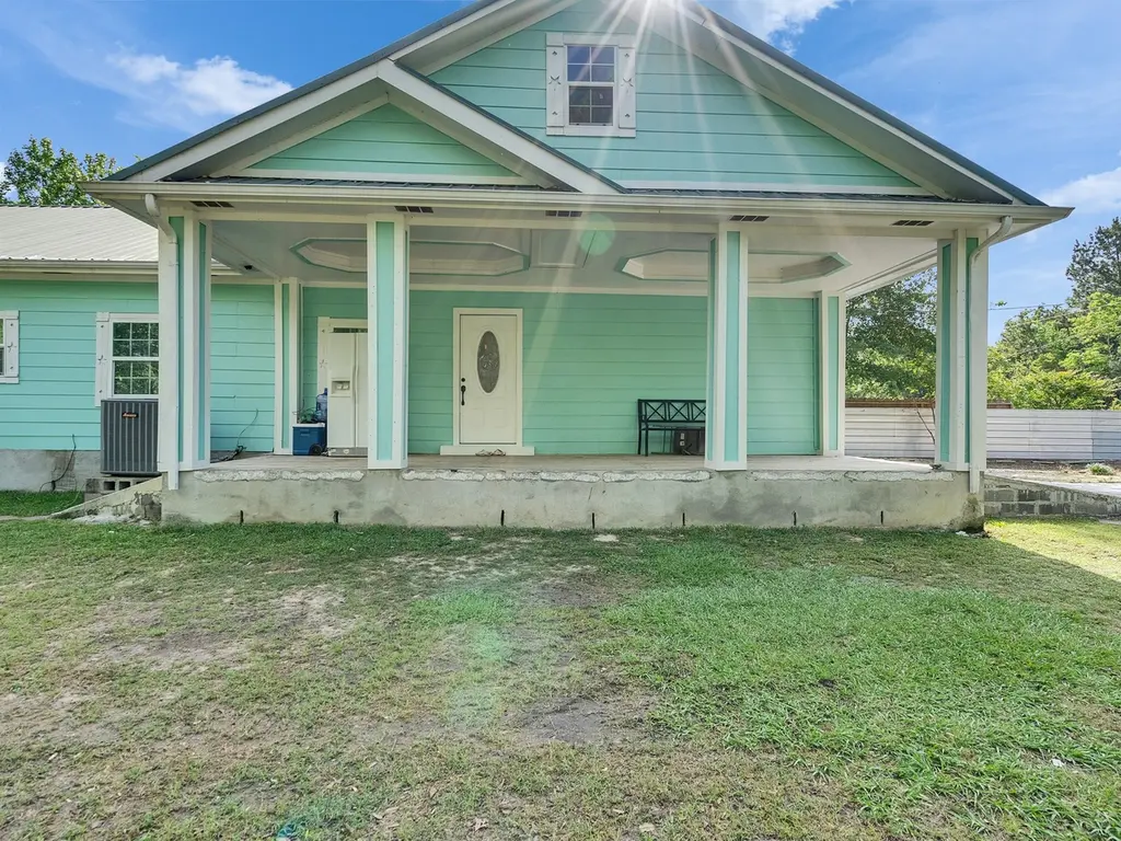 275 County Road 3417
