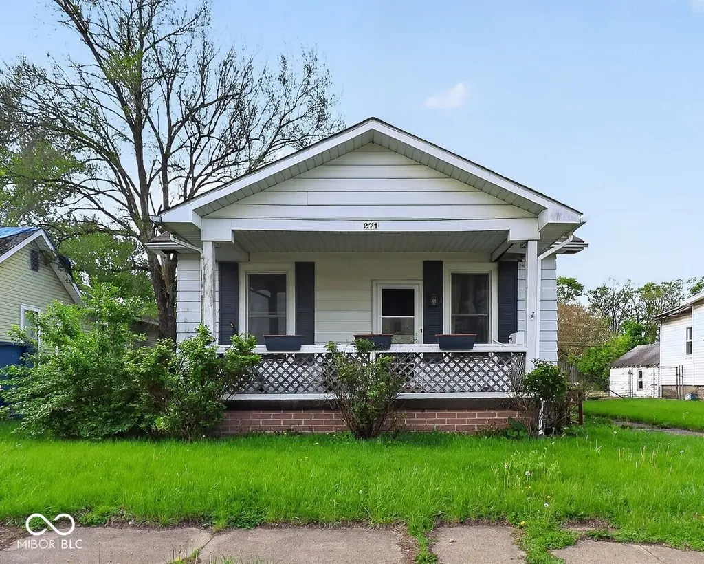 271 Columbia Ave