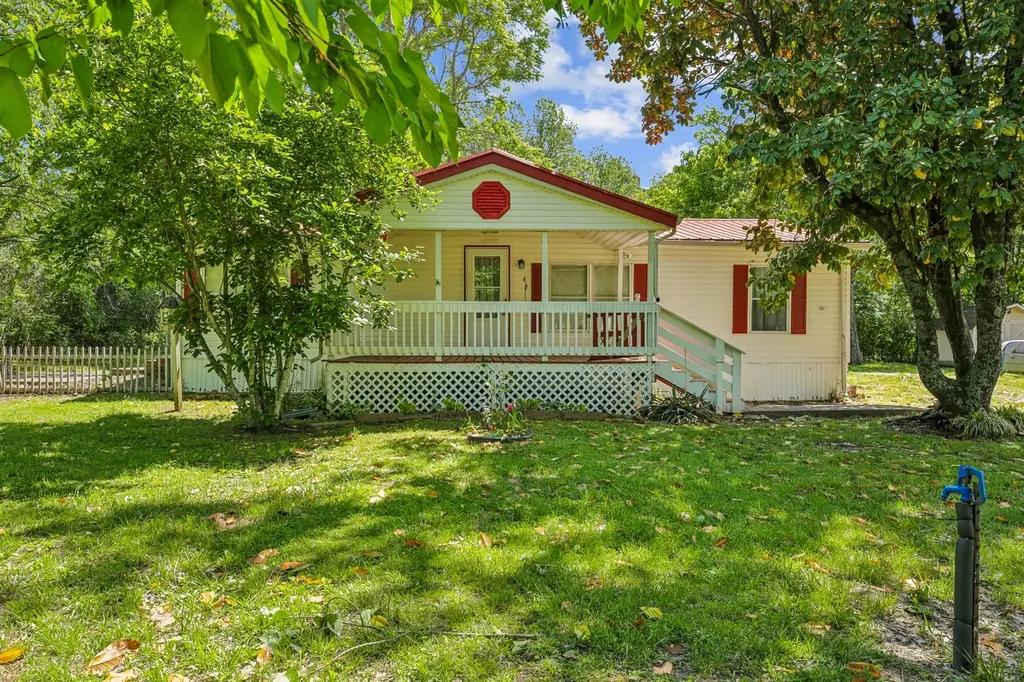 3212 Greer Rd