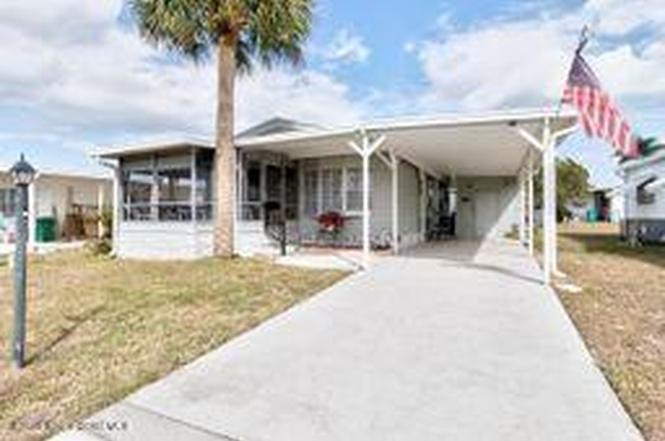 807 W Wren Cir W