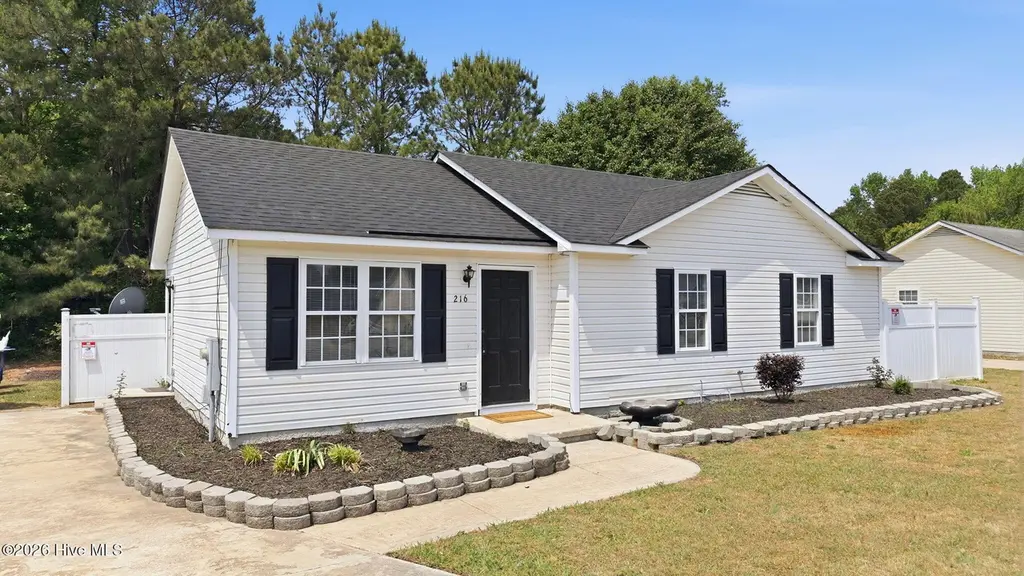 216 Katie Dr