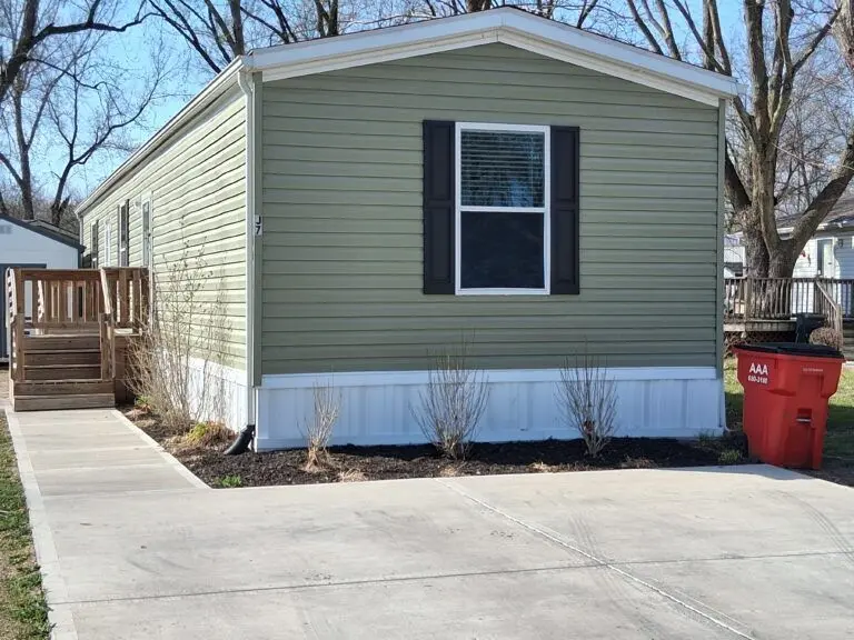 17311 E US Highway 40 Site Unit J7