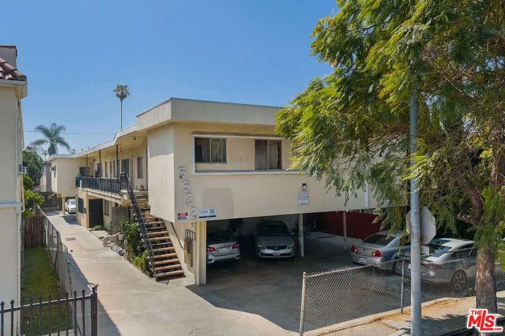 5522 Lexington Ave