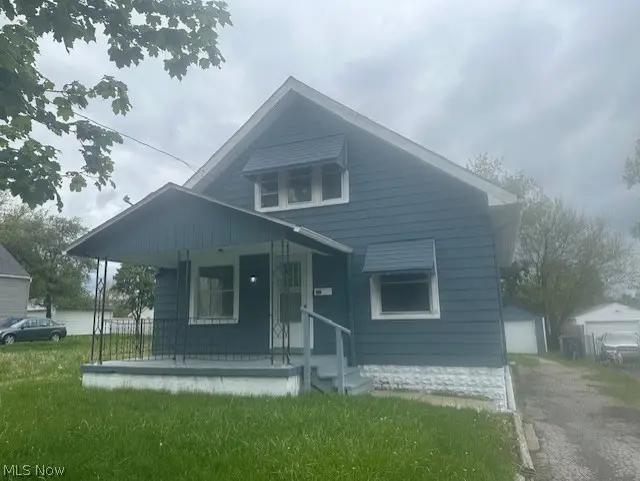 734 Cambridge Ave