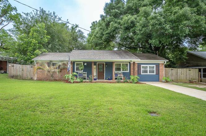 1859 Hopkins Dr