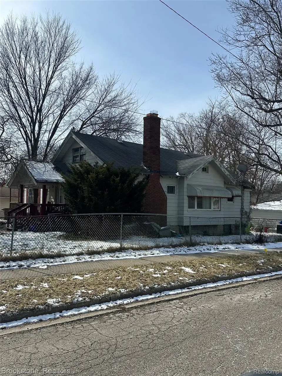 82 Earlmoor Blvd