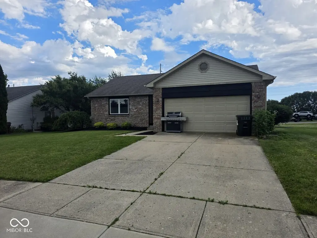 271 Bear Story Ct