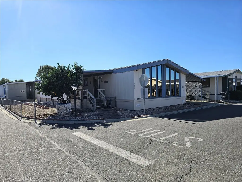 5001 W Florida #706