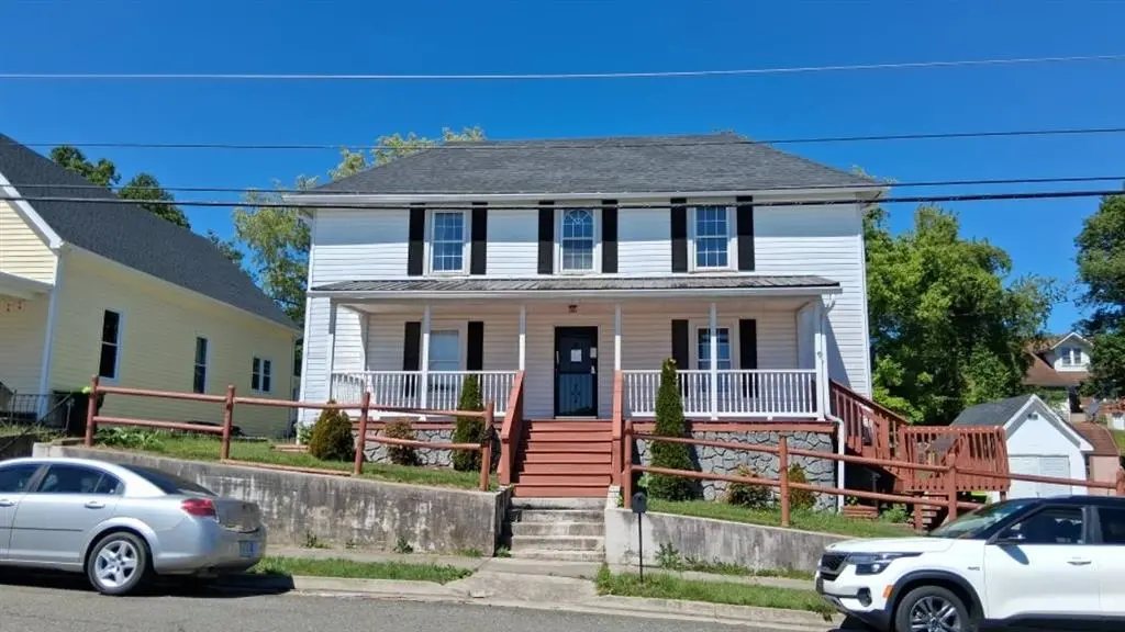 128 Valley St