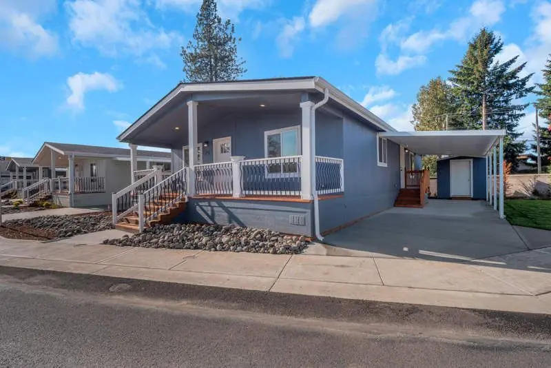 2200 Lancaster Dr SE Unit 1E
