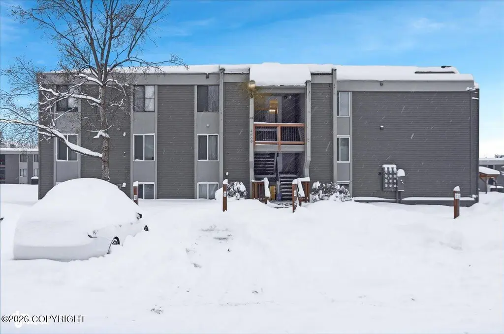 4660 Reka Dr Unit D05