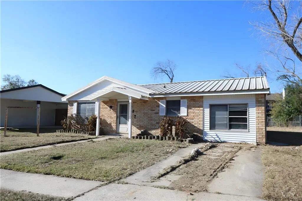 377 Shadow Ln