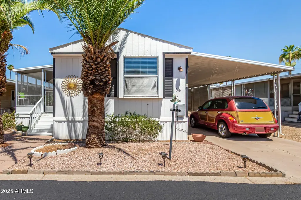 2650 W Union Hills Dr