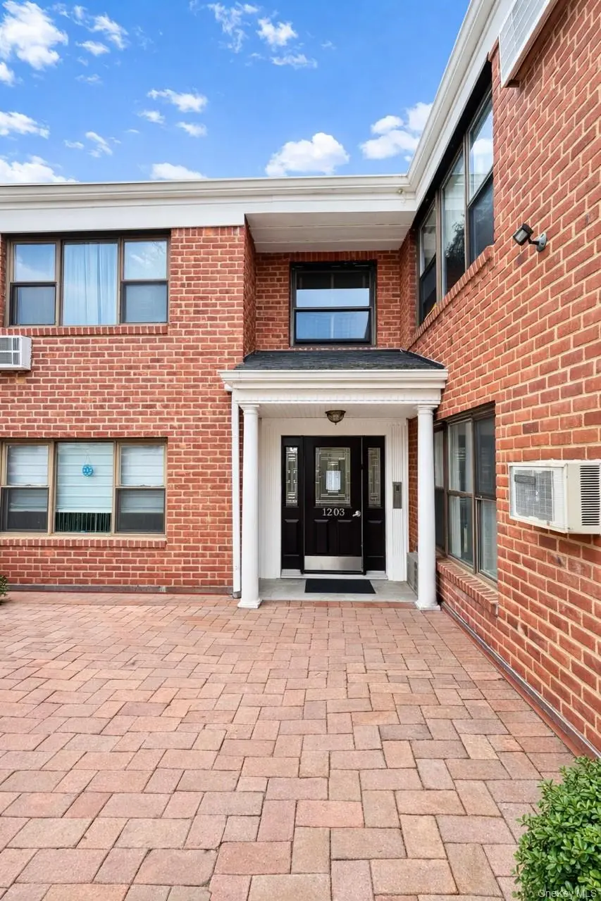 1203 E Broadway E Broadway Unit G-11